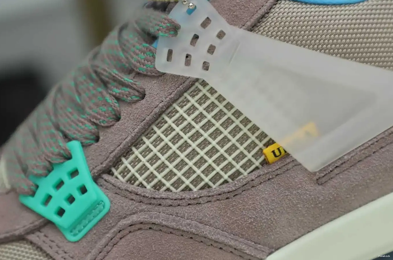 LA RETRO 'TAUPE AIR HAZE' JORDAN 4 X UNION 0519